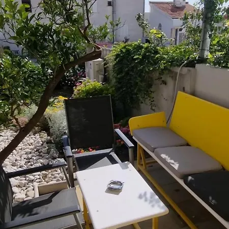 Apartman Naranca- With 2 Bedrooms Apartment